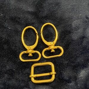 Gold metal purse strap buckle and strap rings DYI bag repair